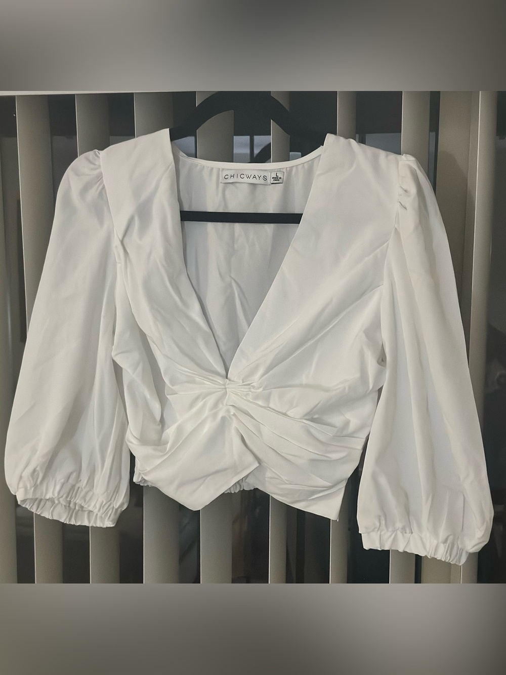 Chicways White Twist-Front V-Neck Blouse with Puff Sleeves